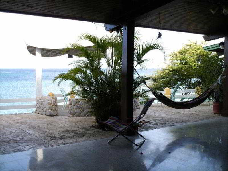 Settlers Beach Hotel سانت جيمس المظهر الخارجي الصورة